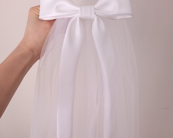 White Bridal Veil with satin bow, wedding veil, oversized bow veil, satin bow veil