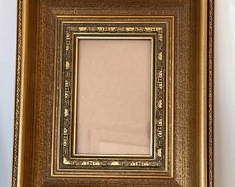 Marcos de fotos vintage ornamentados de madera dorada, marcos para fotos con cristal, tamaño de la imagen 14 x 9 cm, marco ornamentado de mesa/pared, decoración de pared