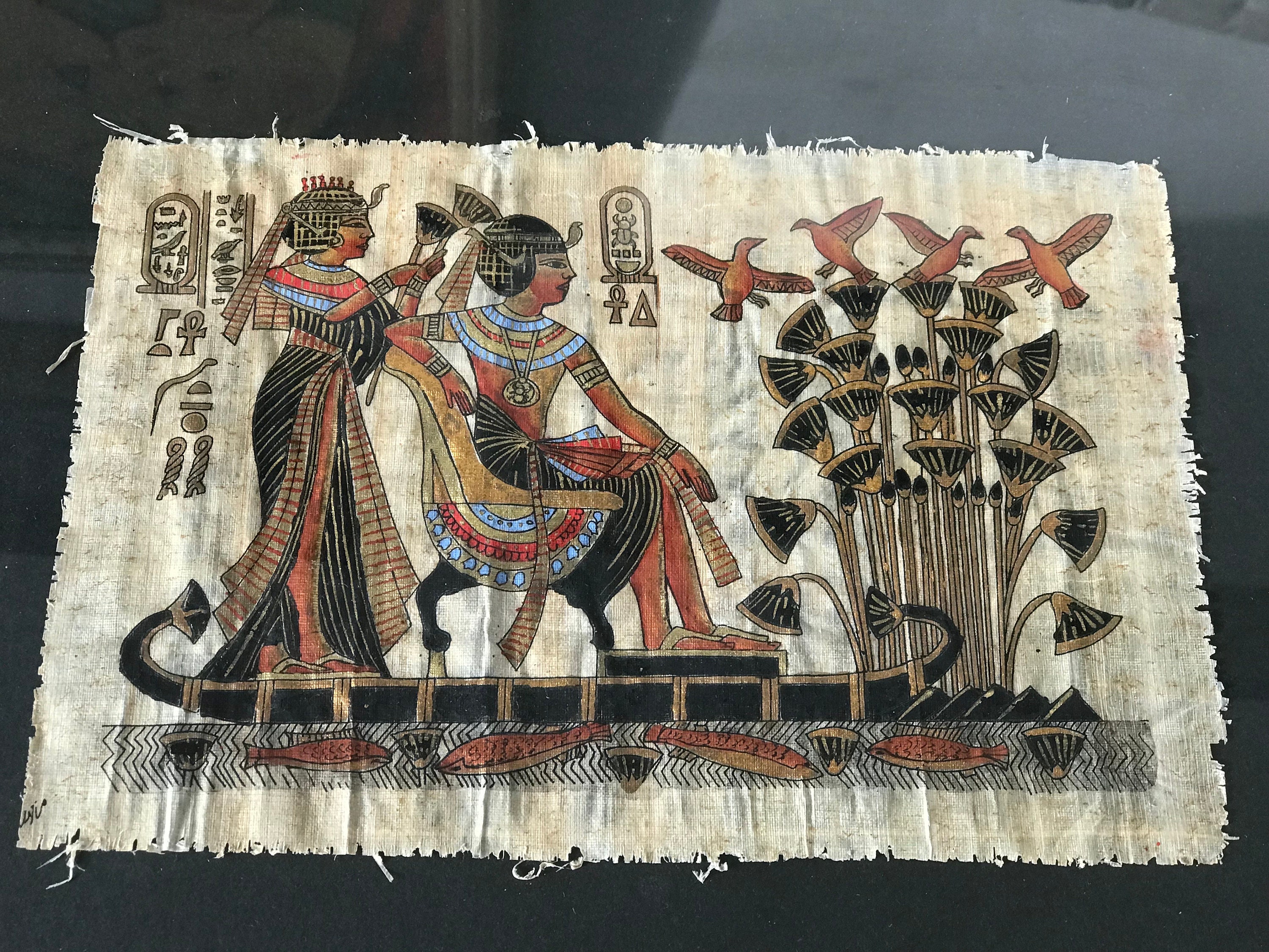ヴィンテージの額入りパピルス画、ナイル川クルーズのツタンカーメン王