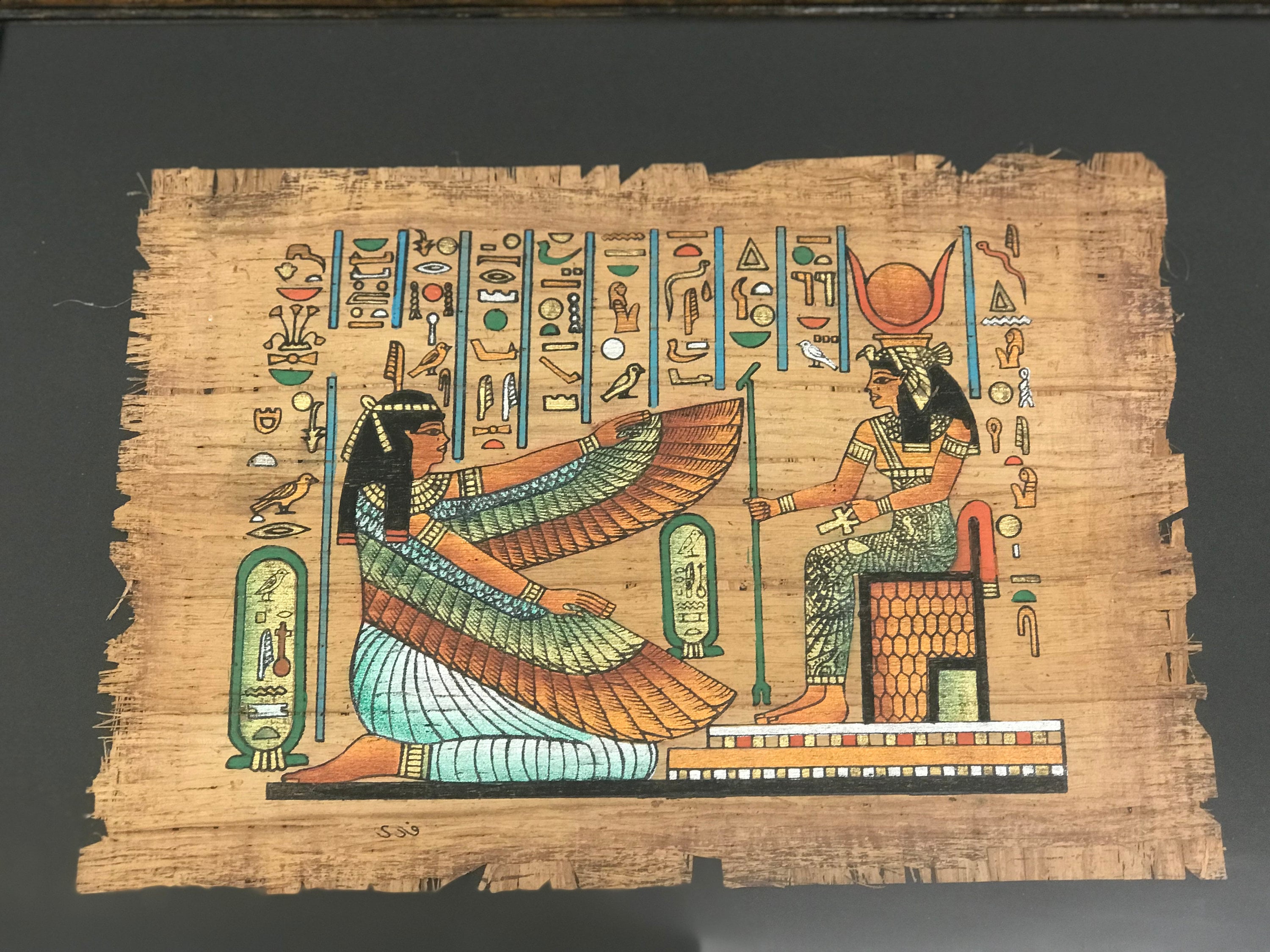 エジプトの女神イシスとマアトを描いた希少なパピルス画、古代エジプト