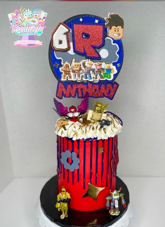 Bolo Roblox  Roblox cake, Block birthday party, Birthday cake