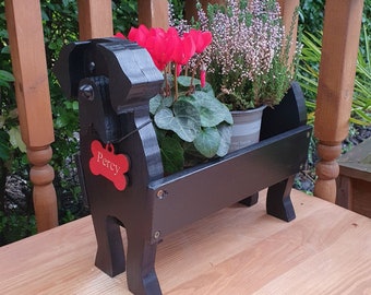 Zwarte labrador plantenbak – tuindecoratie buiten – herdenkingscadeau