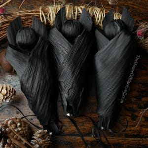 BAT corn husk doll, witchy gifts, altar supplies, art doll, witch poppet, gothic home decor
