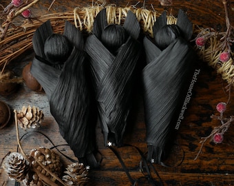 BAT corn husk doll, witchy gifts, altar supplies, art doll, witch poppet, gothic home decor