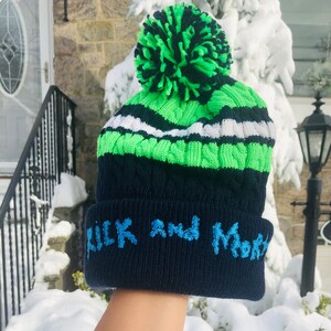 Gorro de inverno bordado feito à mão com design personalizado, letras personalizadas para o seu gorro de inverno, ideias de presentes para o inverno, presente unissex