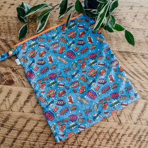 Grand sac imperméable, TAXES INCLUSES, sac vêtements sport, sac couches lavables, sac voyage, sac garderie, sac souliers : mini explosions