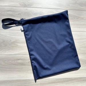 Grand sac imperméable,  TAXES INCLUSES, wetbag, sac voyage, sac sport, sac transport, sac souliers : bleu marine