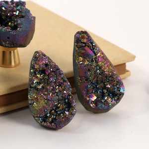 Color Crushed crystal rimmed brass knob, energy gemstone knobs, drawer knobs, green crystal knobs, closet knobs, cabinet hardware