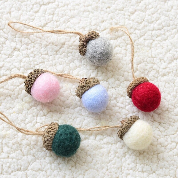 Wool Felted Acorn Ornaments, 10 PCs, Felted Acorns, Needle Felt Acorn, Wool Acorns, Holiday Decor, Bowl Filler, Woodland Rustic Decor