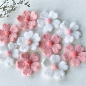 Fleur feutrée, sakura en feutre pour faire une couronne de fleurs, guirlande, barrette à cheveux, accessoire photo pour enfant, fleurs de cerisier feutrées, fleurs en feutre de laine, fournitures créatives