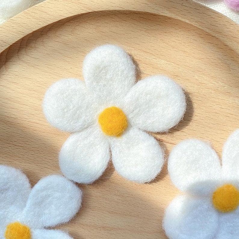 Felted Flowers, Felt Daisy, Needle Felt Flower, Wool Felt Flowers, Woolen Flower, Flower Ornament, Spring Decor, Felt Shape, Felt Accessory image 3