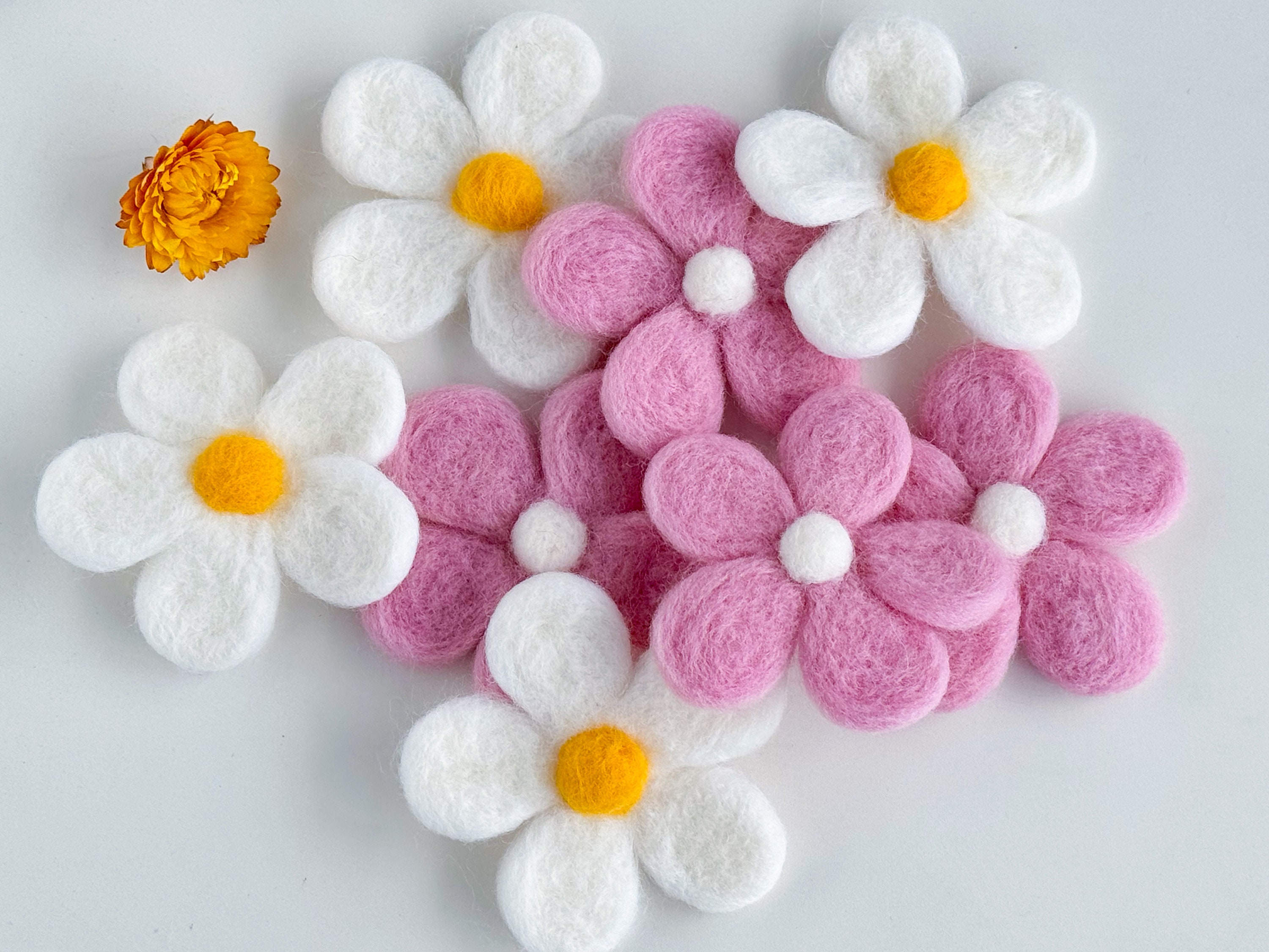 Felted Flowers, Felt Daisies, Needle Felt Flower, Wool Felt