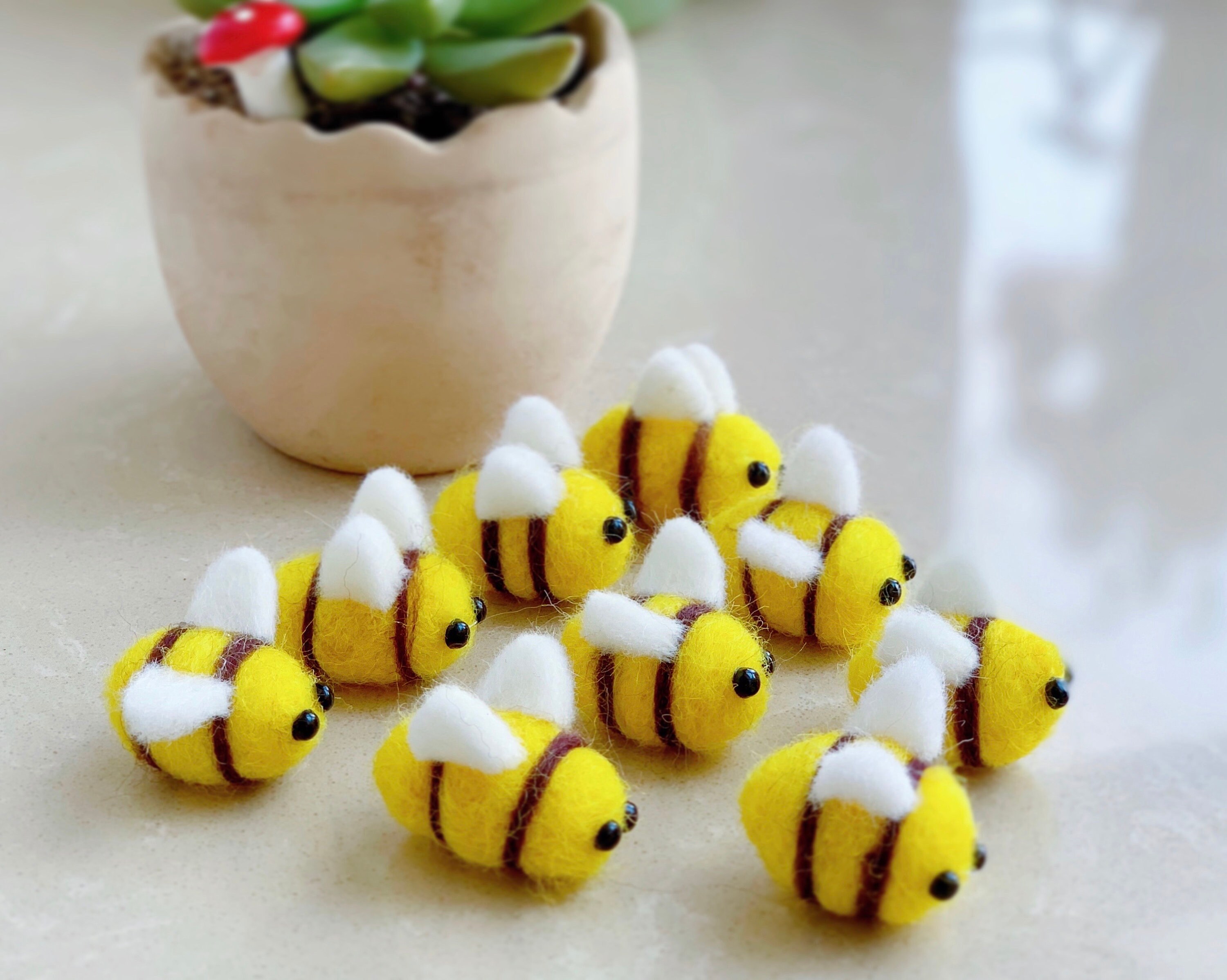Felt Bee 10 Pcs Three Sizes Bee Decor Needle Felt Bees Etsy