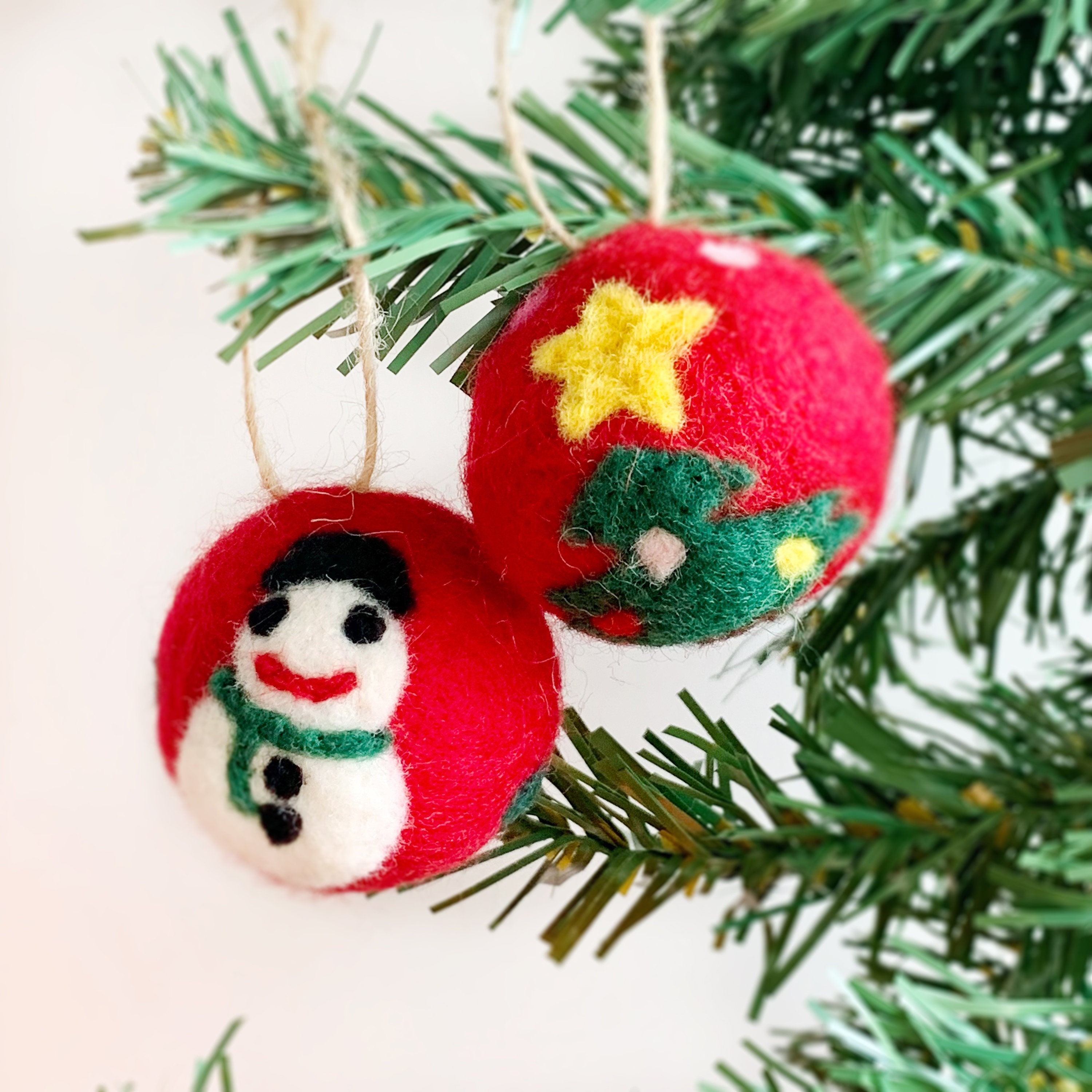Christmas Decor-felt Balls-needle Felted-felt Ornaments-christmas  Baubleshome Decor-family Gift-room Decor-nursery Decor-free SHIPPING 