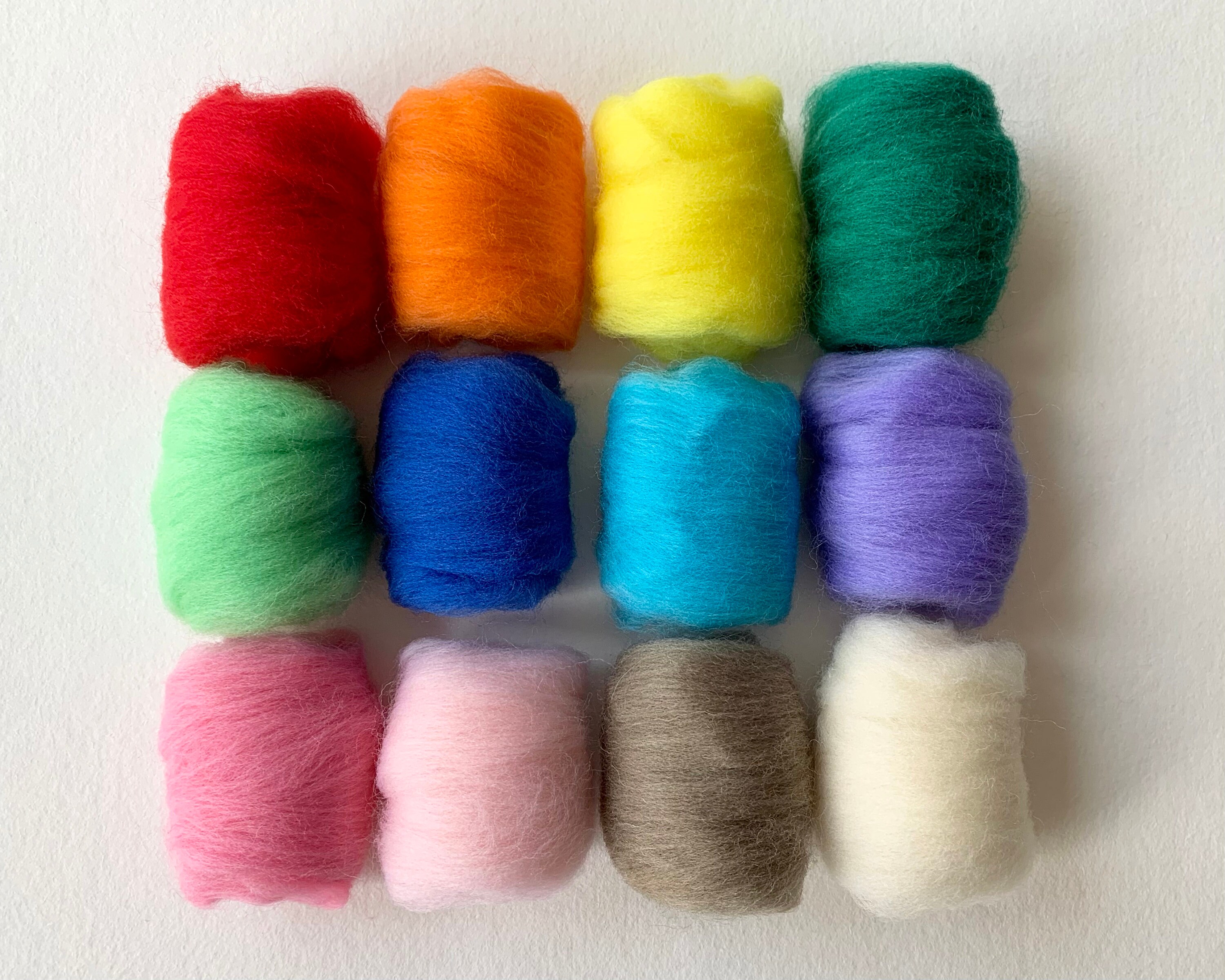 Neutral Palette Extra Fine Merino Wool Roving – 6 yds, 6 Pack with Storage  for Needle Felting, Spinning Yarn, Fiber Arts & Crafts