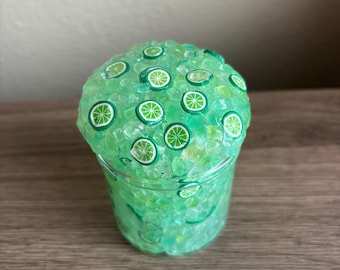 Tropischer Limetten-Karamell-Schleim | Klarer Kleber, Quarzsand, Limetten-Fimo-Scheiben (57 g & 170 g)