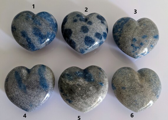Cœur en lazulite pierre de paix et plénitude, pierre de bien-être,  purification, pierre associative de lithothérapie -  France