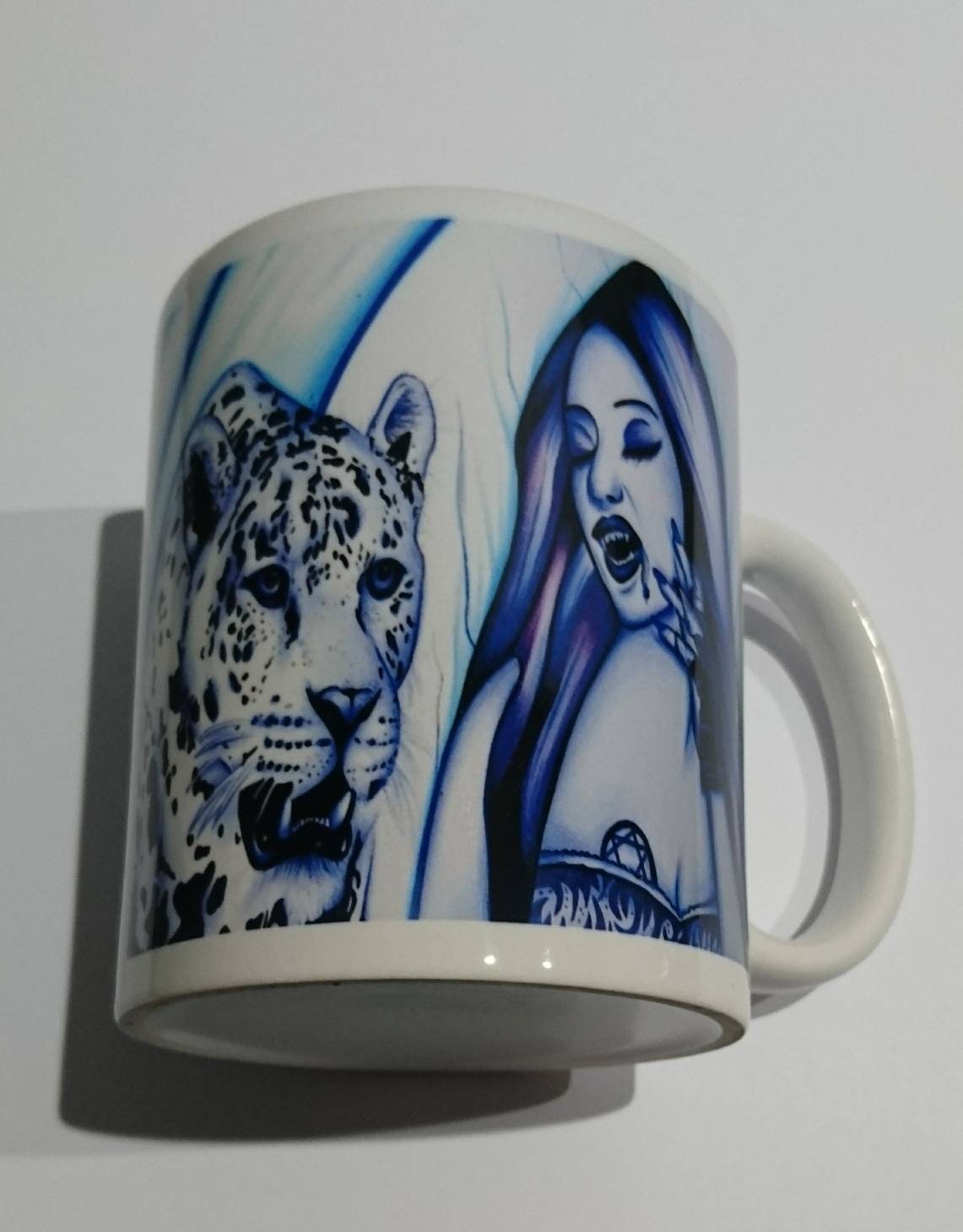 Mug Vampire Vs Jaguar