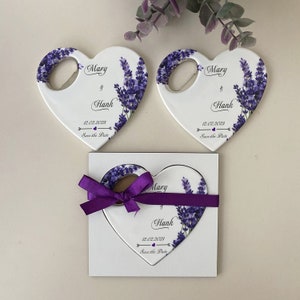 Abridor de tampas, despedida de solteira, presentes de damas de honra, plástico rígido, presentes de casamento personalizados, salve a data, noivado, ímãs abridores de garrafas