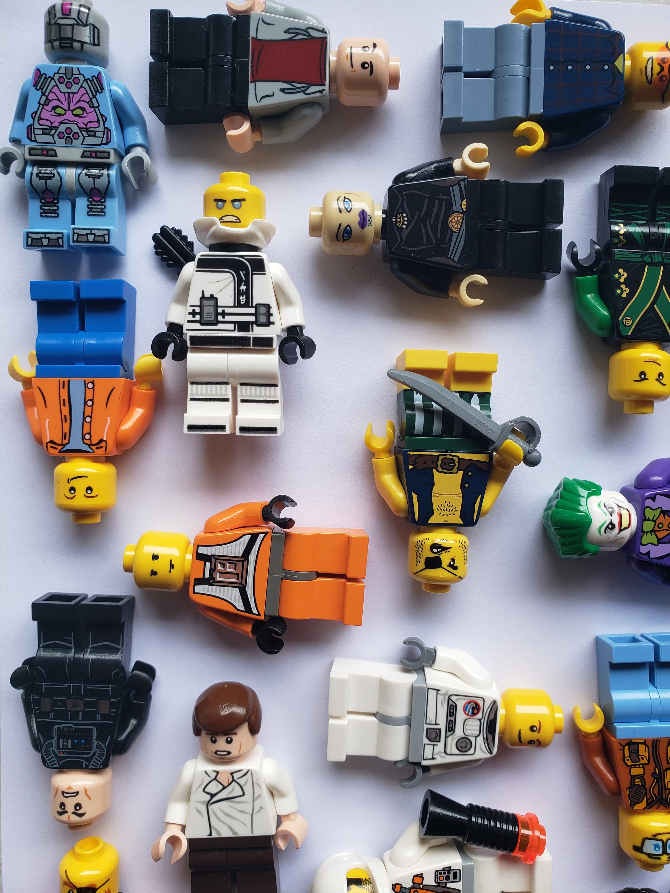 Creador de minifiguras outlet lego