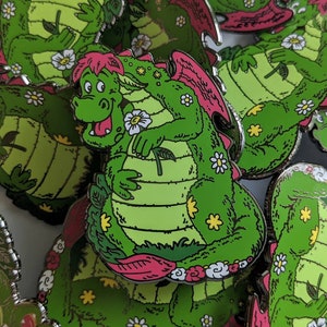 Dragon Topiaries Elliot 2&quot; hard enamel fantasy Disney pin