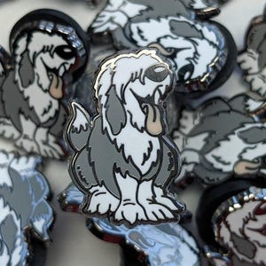 Teenie Weenie Max pin 0.75" hard enamel