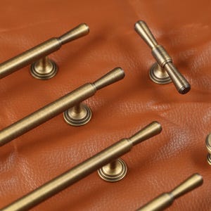 Poignée texturée en laiton massif vieilli, poignées de tiroir en laiton antique, poignées de bouton, poignée de garde-robe gravée au laser