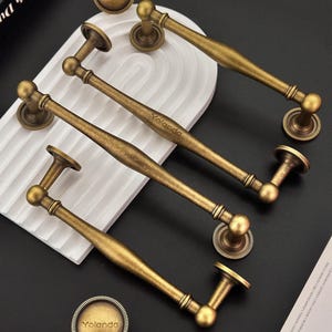 Kastgrepen in middeleeuwse stijl, kastgrepen van verouderd messing, doe-het-zelf lasergegraveerde ladegrepen knoppen kleerkastknop handvat trekken