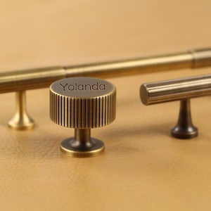 Antike Messingschrankgriffe Knöpfe, Messingschubladenknäufe Griffe, gestreifte Kommodengriffe Laser gravierte Schranktürknauf Griff ziehen