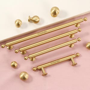 Minimalistische gladde bal Bronzen ladegrepen knoppen Antieke koperen bal Kastknoppen handgrepen, lasergegraveerd Kast kleerkastknop grepen trekt