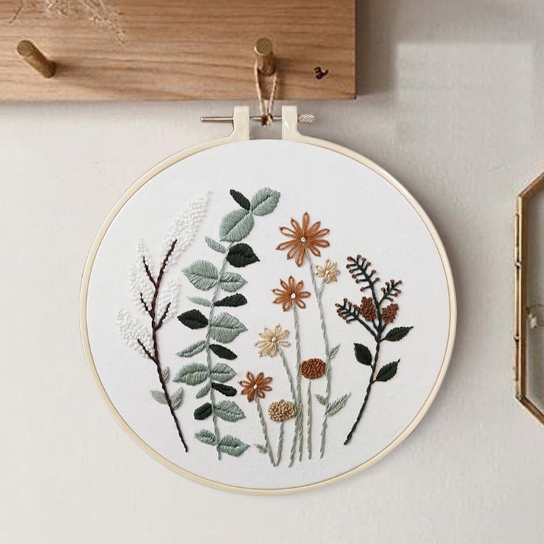 Embroidery Kit Beginner Embroidery Kit Floral Botanical Herb Etsy