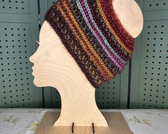 Messy bun - pony tail beanie - chunky yarn - extra warm - adult - teen