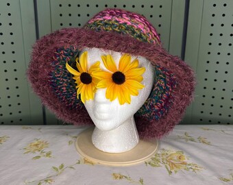 Winter sun hat - Crochet - Super thick - Fuzzy brim - Colorful hat - Adult
