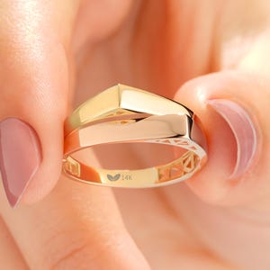 14K zweifarbiger Gold Wickelring, Modernes Geometrisches Solid Gold Band, Minimalistischer Gelb und Rosé Gold Ring, Echt Gold Schmuck für Frauen