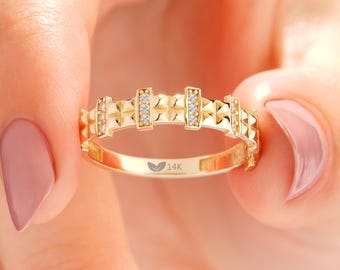 14K Gold Geometric Ring, Pyramid Texture Band, Cubic Zirconia