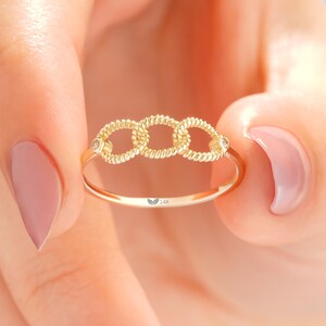14K Gold-Gliederring, gedrehter Seilkettenring mit CZ-Akzenten, solider Goldstapelring, symbolischer echter Goldschmuck