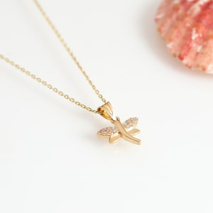 Dragonfly Necklace, 14k Gold Tiny Dragonfly Necklace, Gold Tiny Dragonfly Necklace, Valentine Day Gift, Wedding Gift,  Birthday Gift