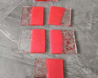 Posavasos de resina roja hechos a mano con soporte / Decoración moderna para el hogar en dos tonos