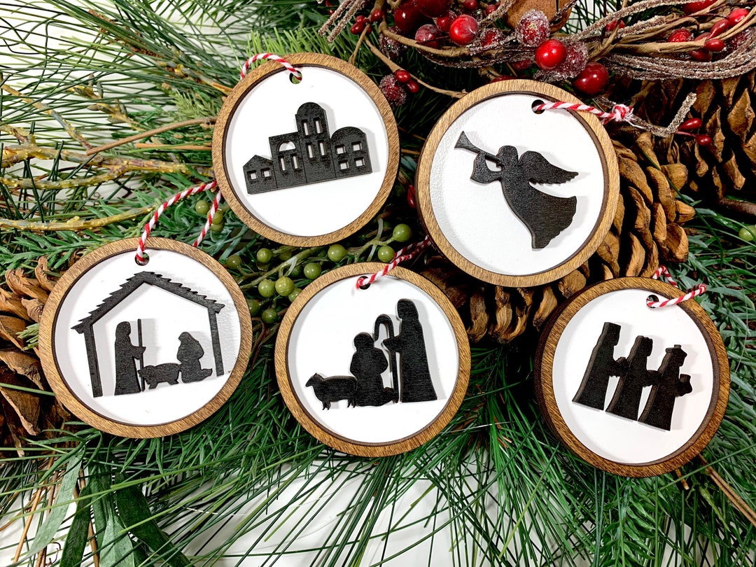 The Christmas Story Ornaments / Set of 5 White/ 2 Layered / Nativity