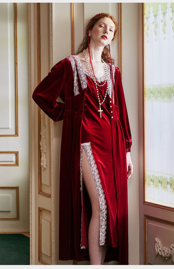 Romantic Vintage Velvet Victorian Red Robe | Robe