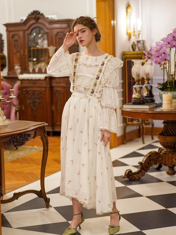OAK Floral Prairie Skirt | Vintage 20's Outfit | s