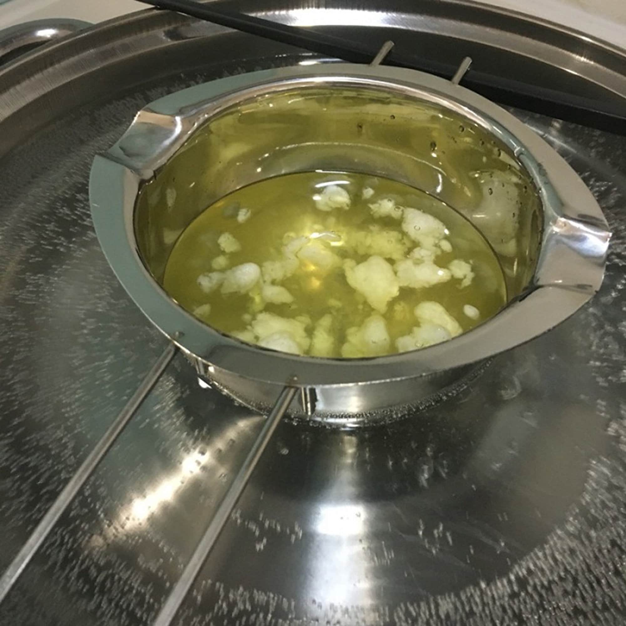 100gm Soy Wax 100 Pure Smokeless Natural Soy Wax Flakes Clean Etsy UK