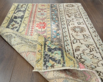 2x4 TURKISH Vintage Patchwork Rug, Handmade Wool Rug, Farmhouse Decor, One-of-a-Kind, Anatolian Rug, Boho Decor, Turkey Carpet, Bath Mat