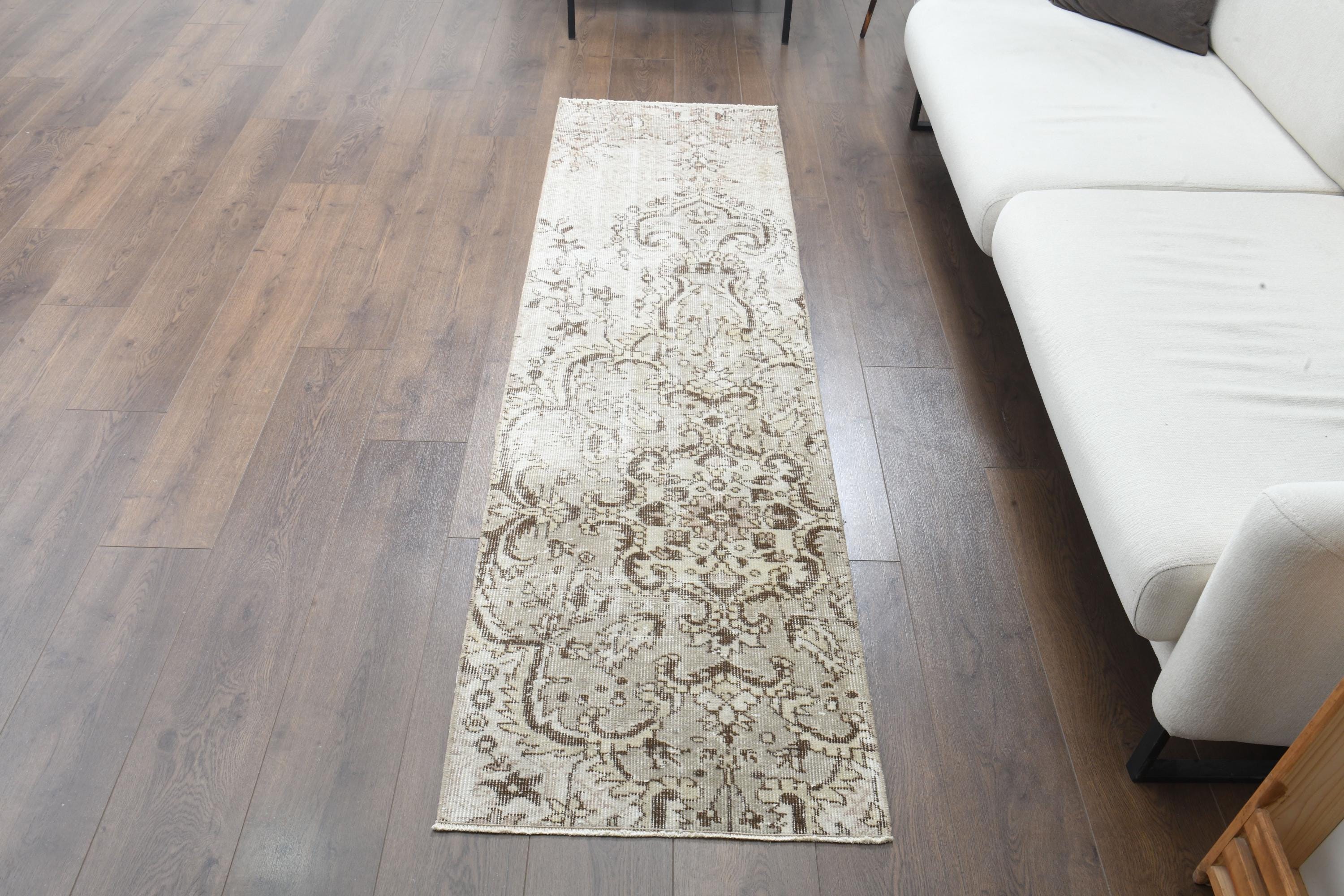 2 x 7フィート、ベージュのヴィンテージランナー、トルコ製ランナー