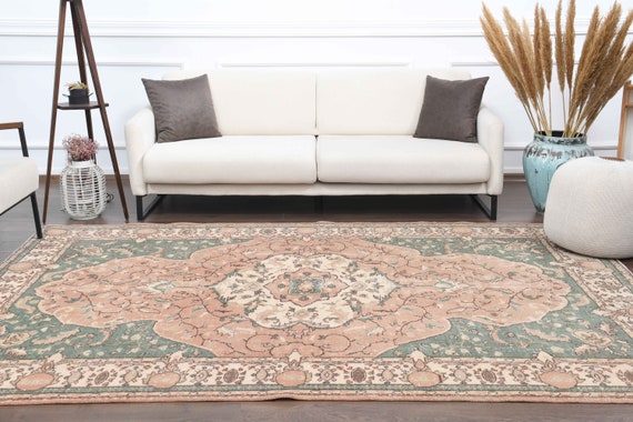 6'6x9'4 Ft, PINK BEIGE GREEN, Vintage Turkish Rug, Living