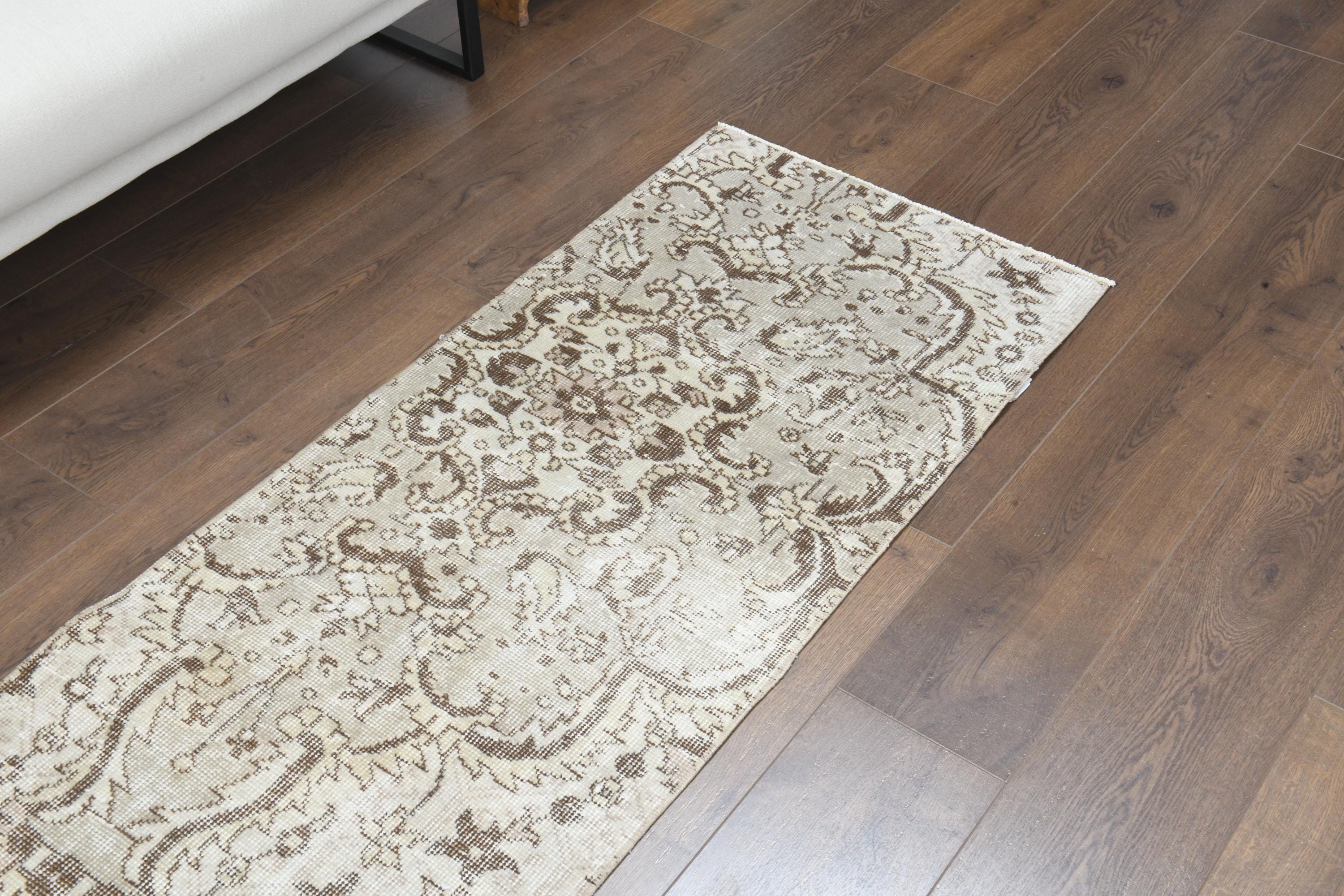 2 x 7フィート、ベージュのヴィンテージランナー、トルコ製ランナー