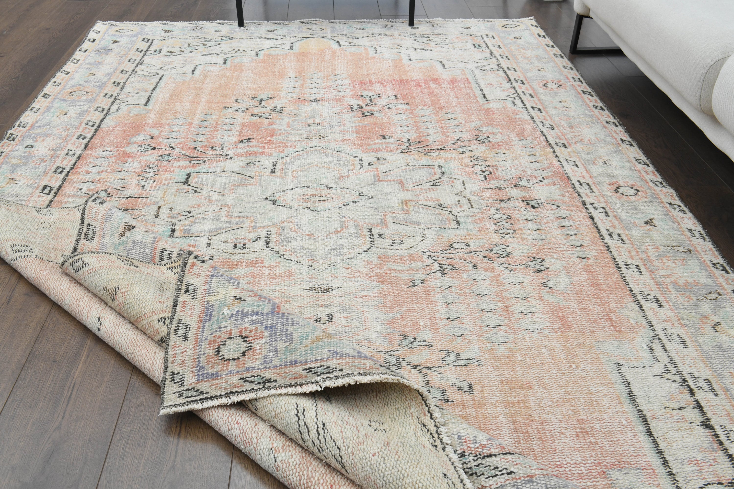 119×213 "Monsoon” ViNTAGE TURKiSH RUG 9.2x13 Ft Fine Vintage Traditional Turkish Wool Rug in Soft Colors