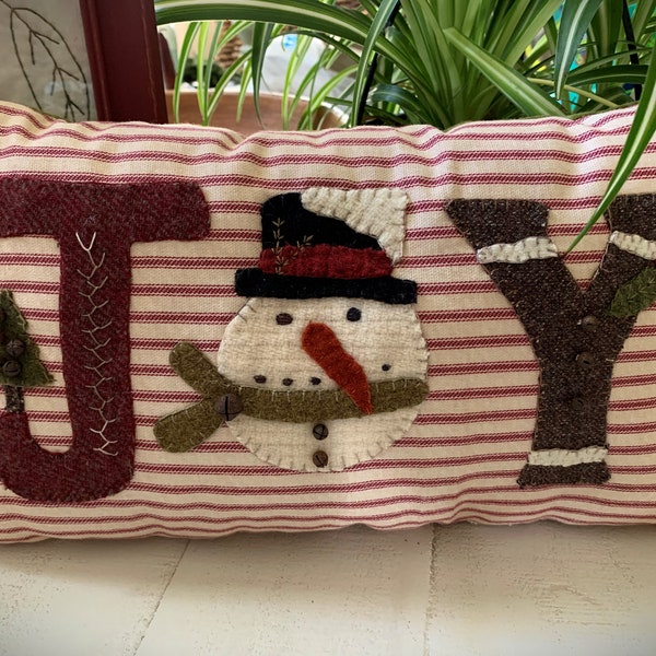Snowman Wool Pillow *Primitive Christmas Decor* Primitive Gingerbread * Tree * Snowman Pillow