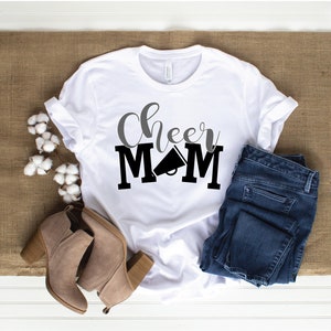Torça mamãe | Arquivo de corte da mãe esportiva | Dizendo bonito da mamãe | Design de camisa feminina | Citação do dia do jogo | Torneio | Arquivos Silhouette Cricut