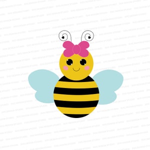 Puede incluir: Una abeja de dibujos animados con un cuerpo rayado amarillo y negro, alas azul claro y un lazo rosa. La abeja tiene ojos grandes y negros y una cara sonriente.